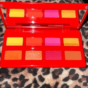 A neon eyeshadow pallet